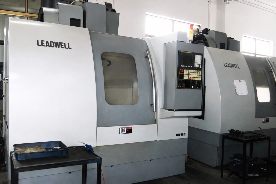 Machining center High precision multi-axis CNC machining center producing planetary carriers